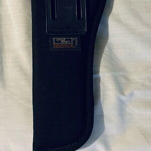Brand New! Uncle Mikes Sidekick Black Belt Holster- Size-6